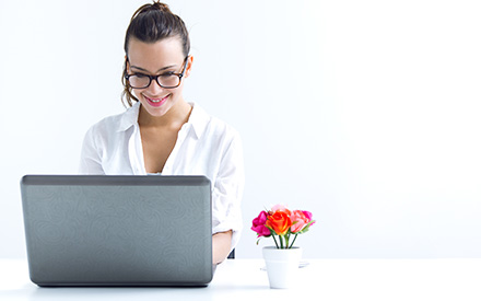 Dijital Dünyanın Yeni Soluğu: Yeni Açılan Sohbet Siteleri ve SesliKuR Fenomeni